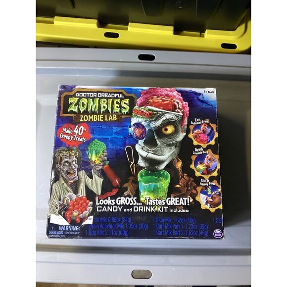 Doctor Dreadful Dr. Dreadful Zombie Lab Labo 40 Treats Kids Toys - Picture 1 of 2